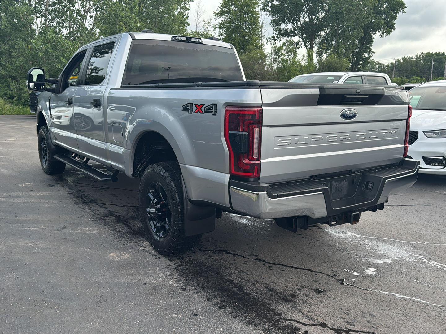 Used 2020 Iconic Silver Ford XL image 5
