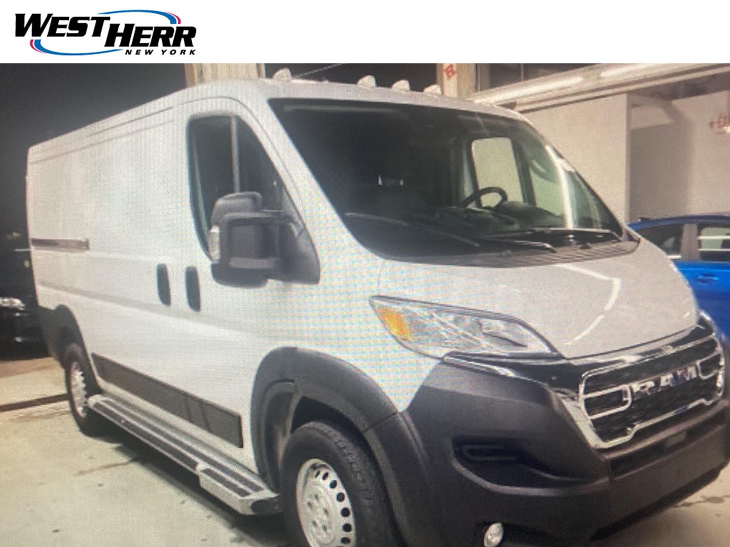 2025 RAM ProMaster 2500 Tradesman 136 Low Roof Cargo Van FWD