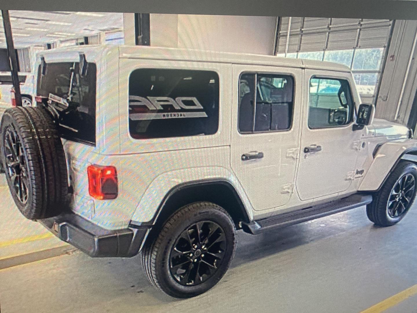 Used 2025 Bright White Clearcoat Jeep Sahara image 2