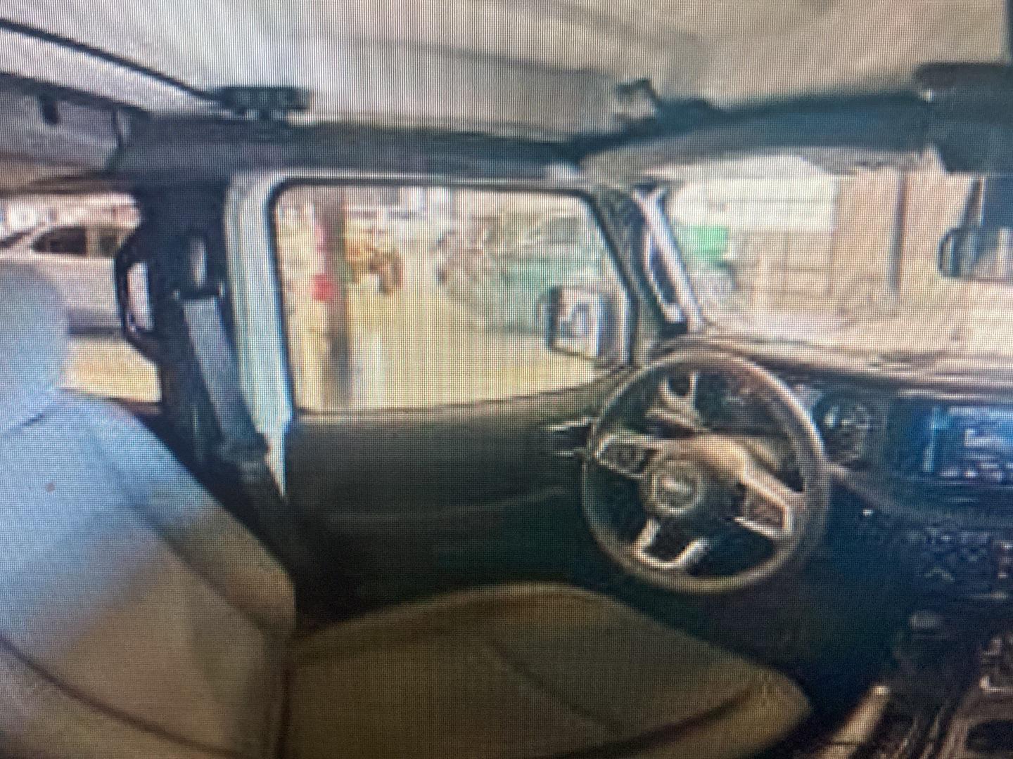 Used 2025 Bright White Clearcoat Jeep Sahara image 10