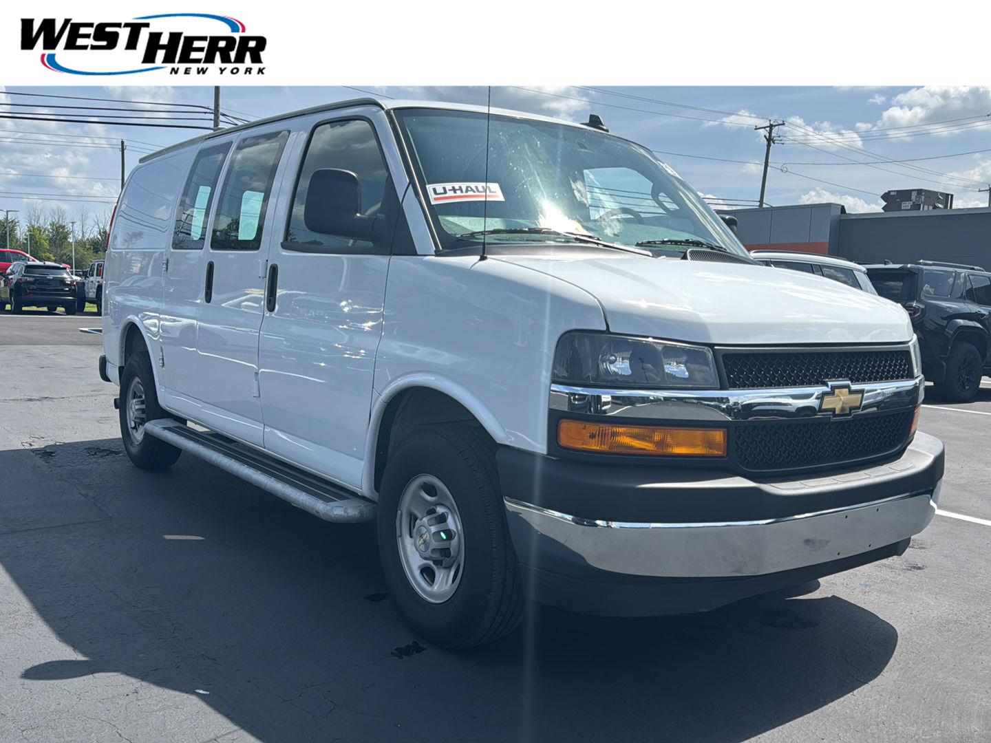 2025 Chevrolet Express Cargo 2500 RWD