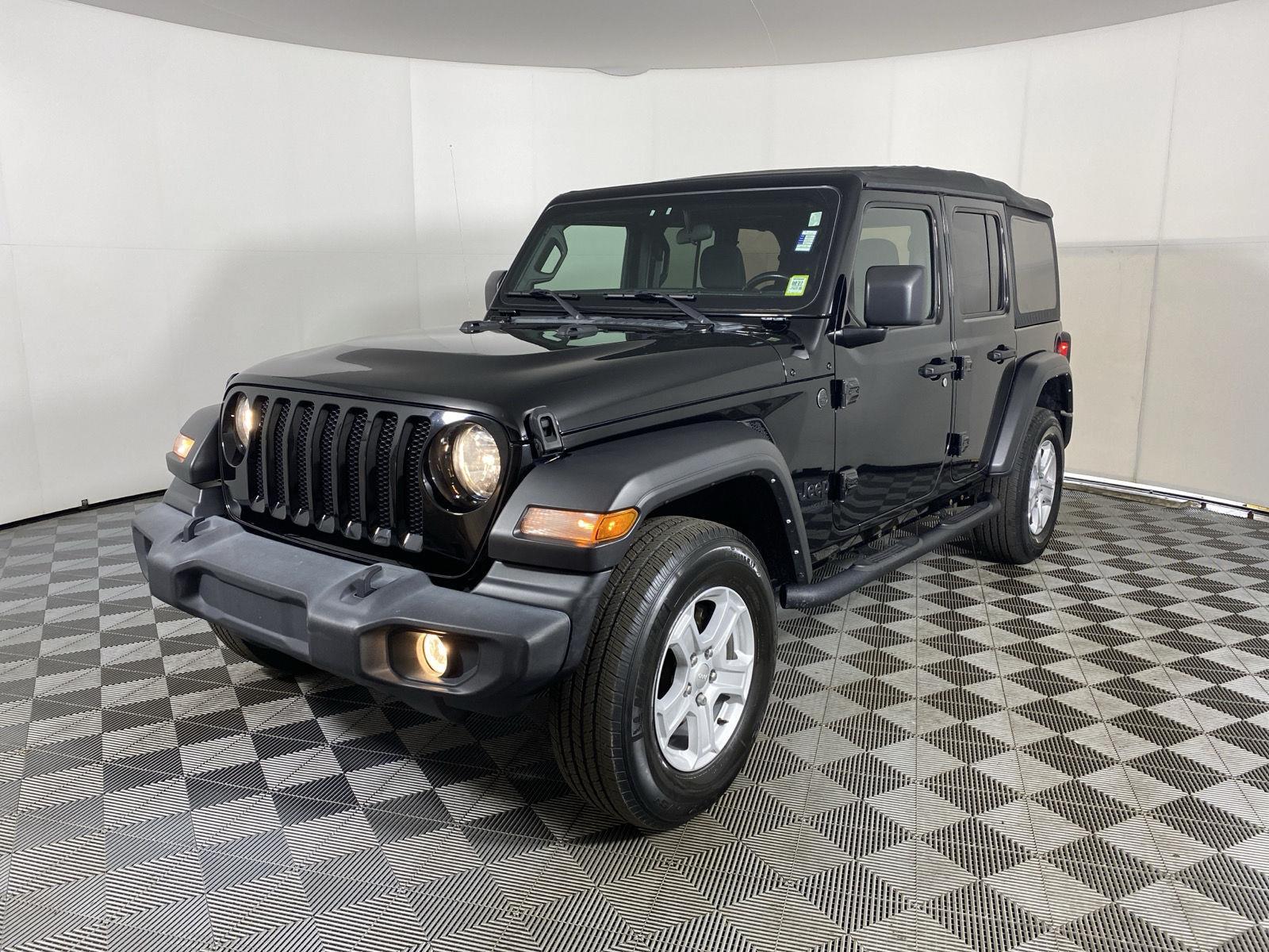 Used 2022 Black Clearcoat Jeep Unlimited Sport S image 19