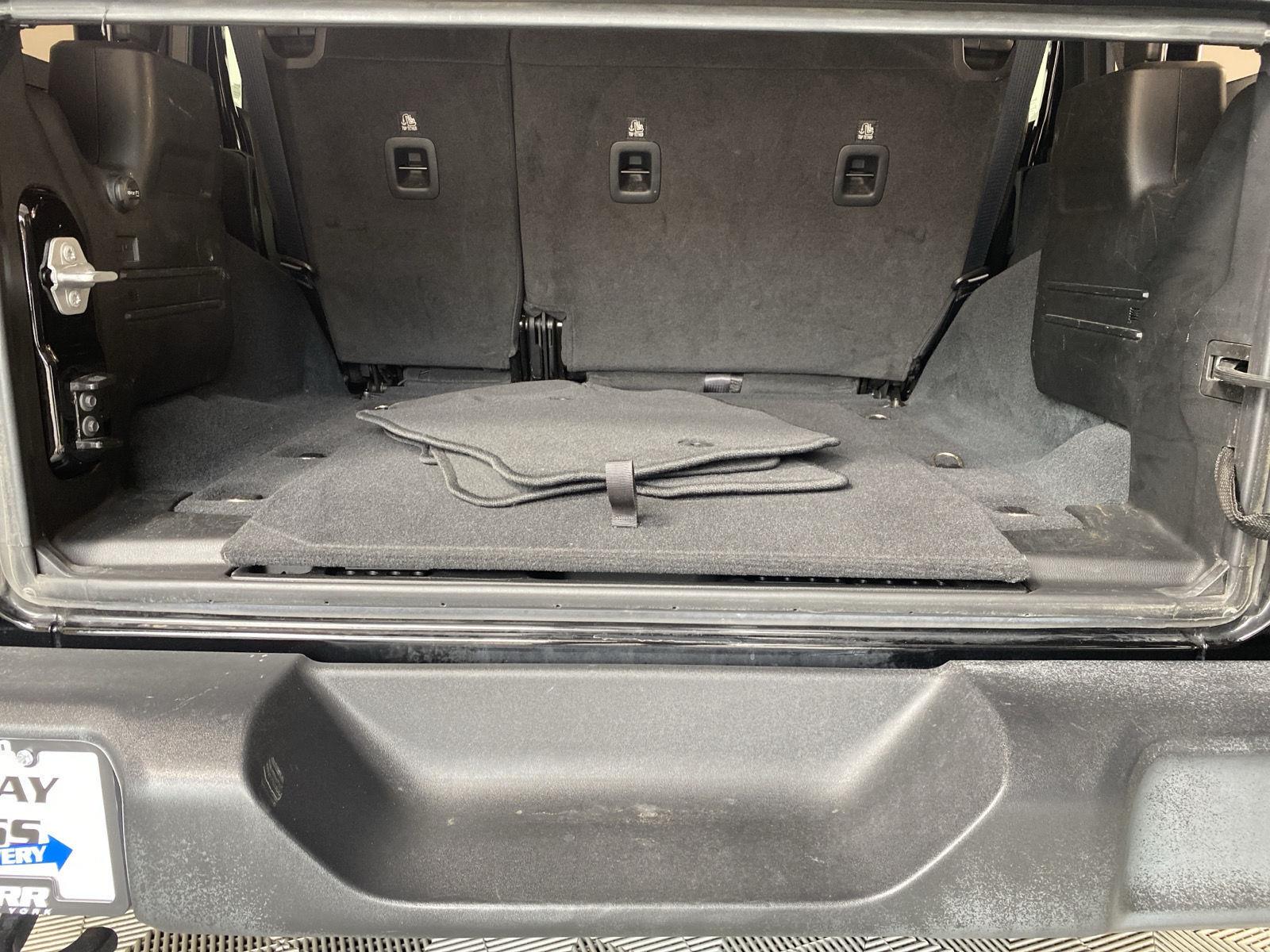 Used 2022 Black Clearcoat Jeep Unlimited Sport S image 22