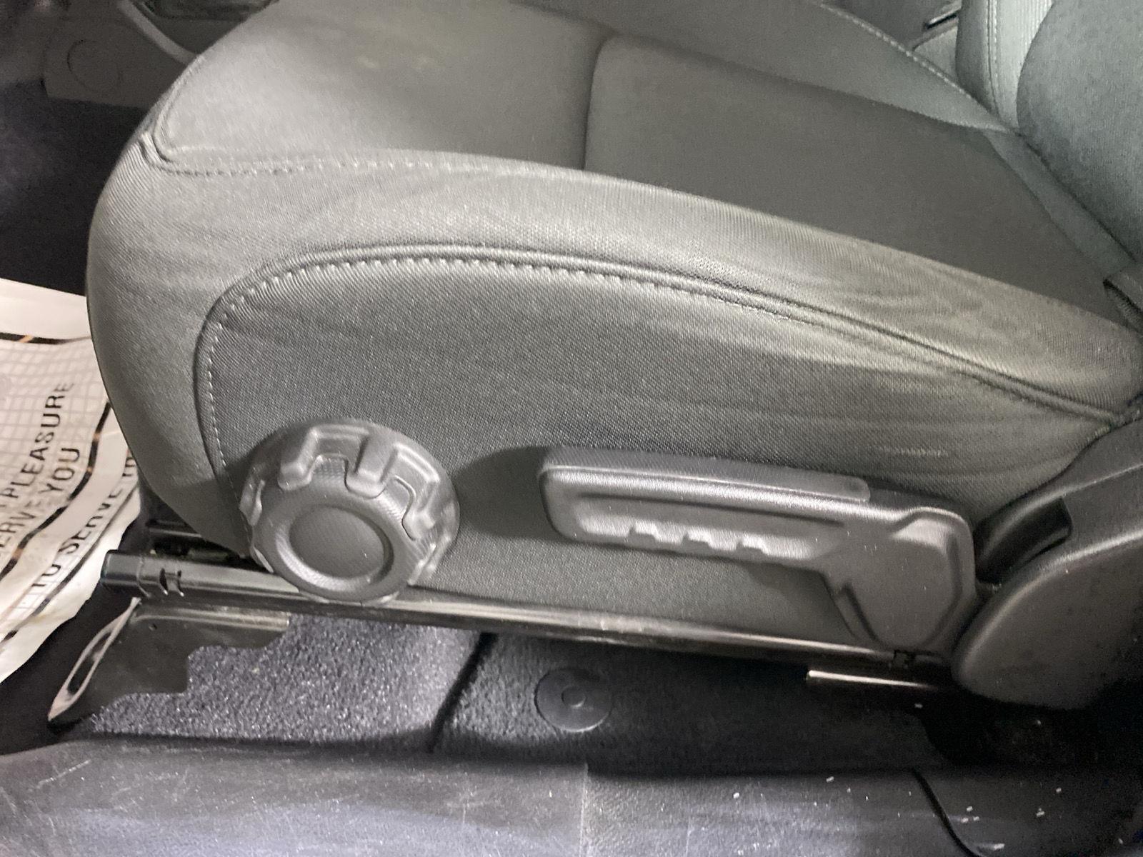 Used 2022 Black Clearcoat Jeep Unlimited Sport S image 23