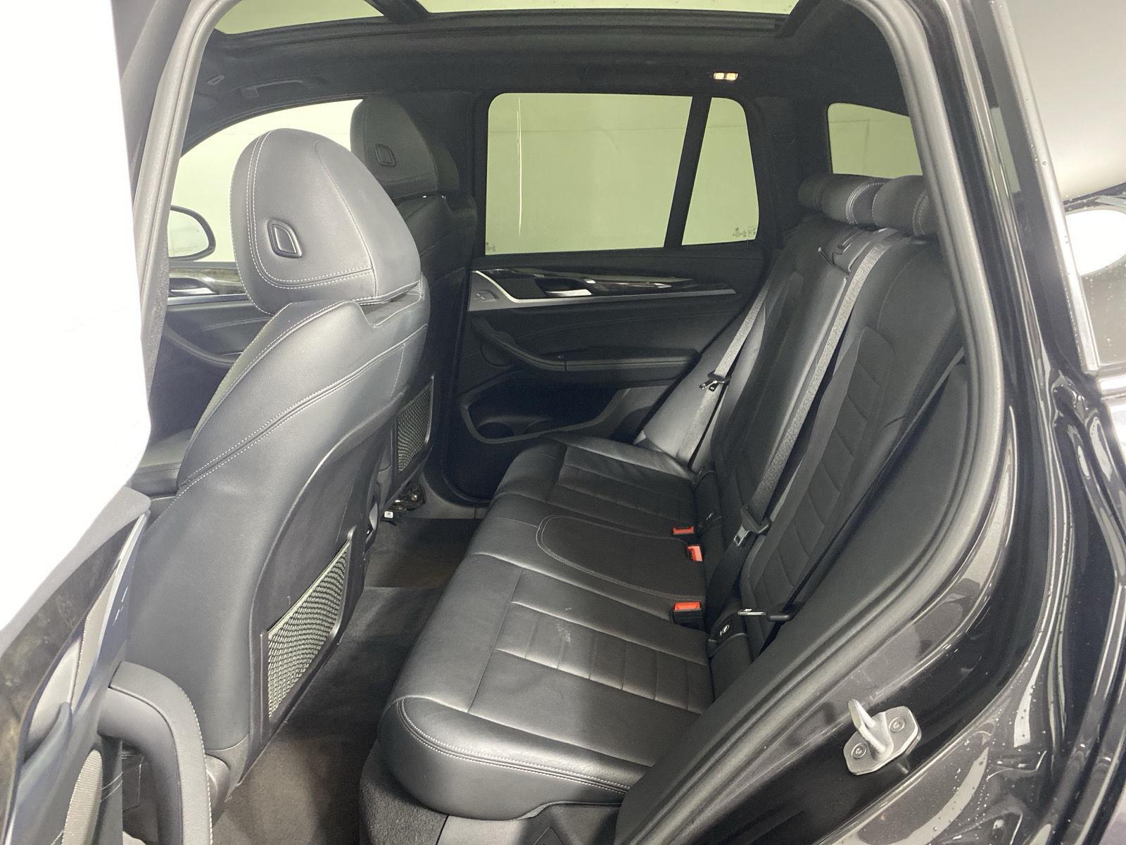 Used 2020 Dark Graphite Metallic BMW M40i image 9