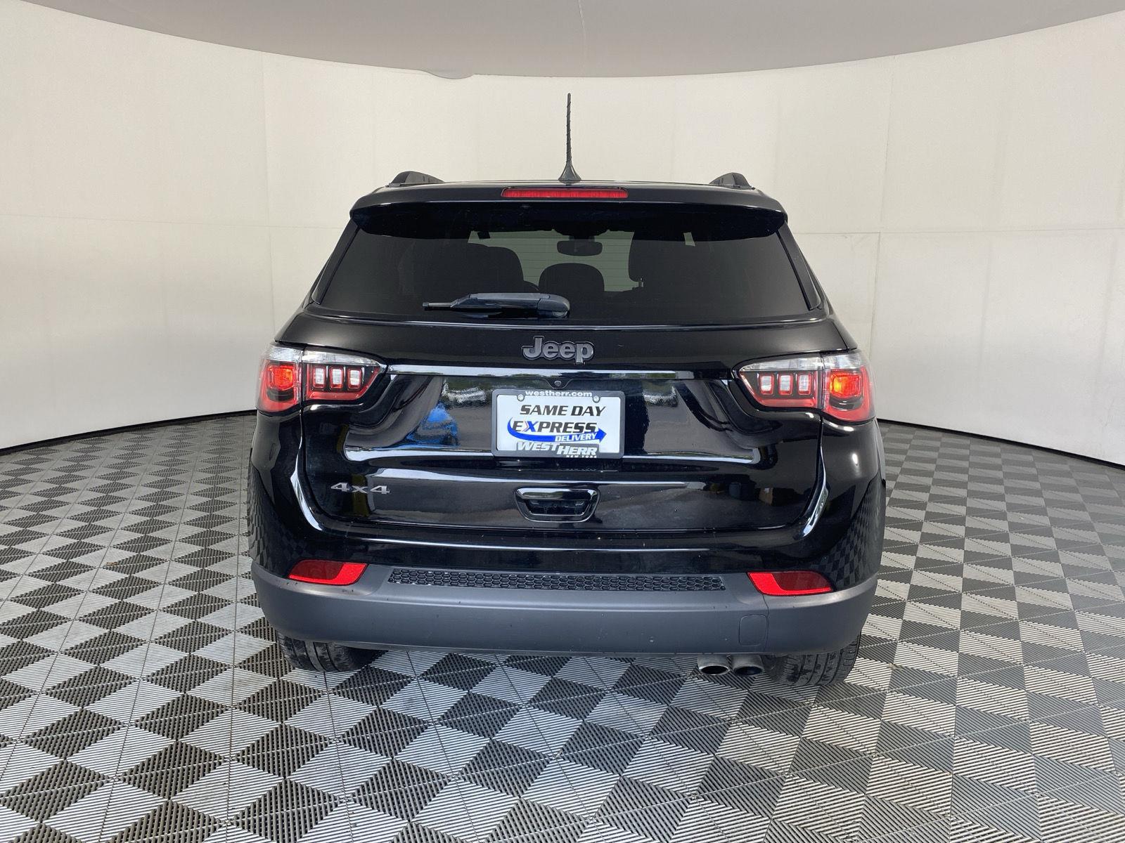 Used 2021 Diamond Black Crystal Pearlcoat Jeep 80th Anniversary image 10