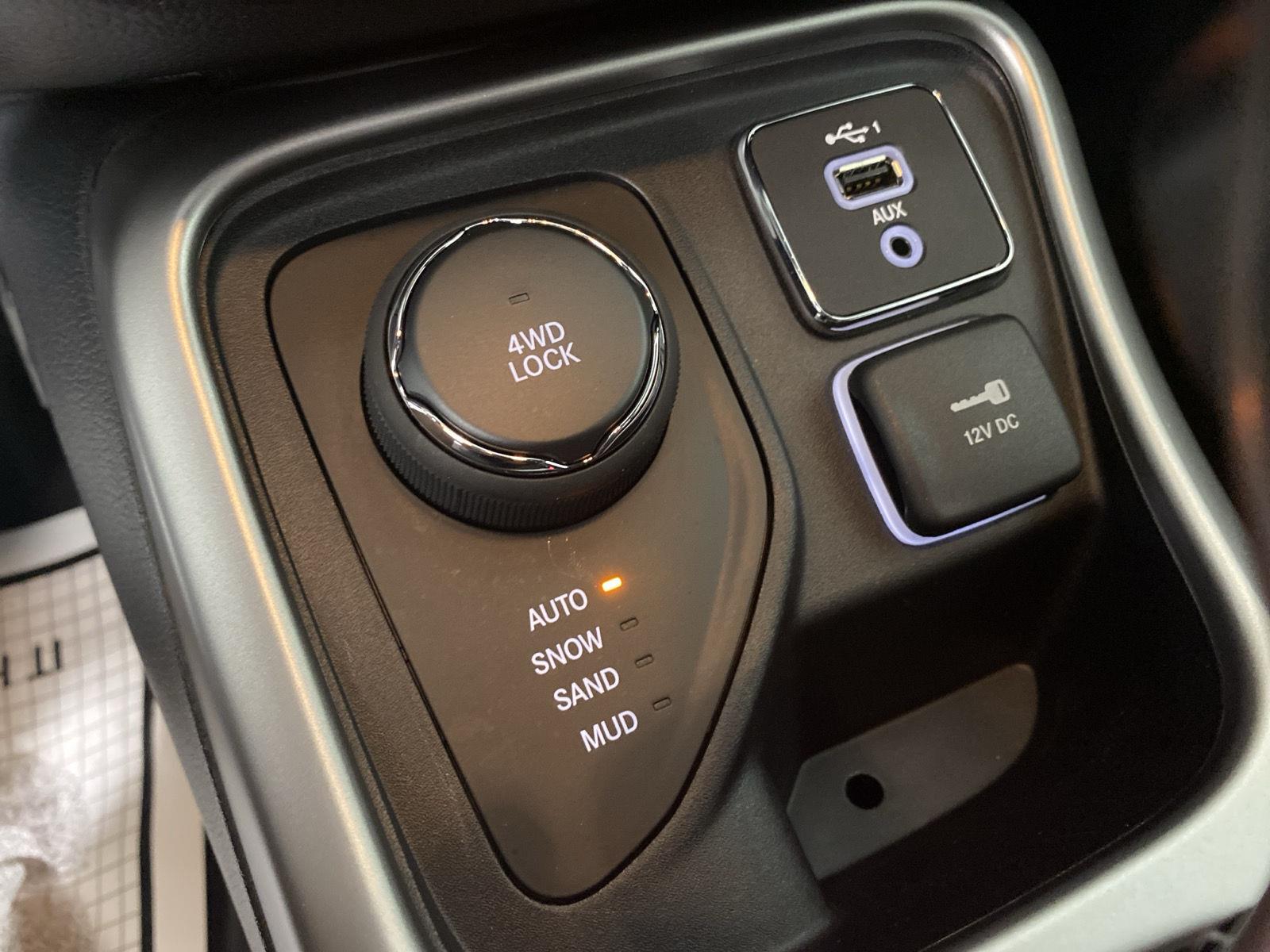 Used 2021 Diamond Black Crystal Pearlcoat Jeep 80th Anniversary image 31