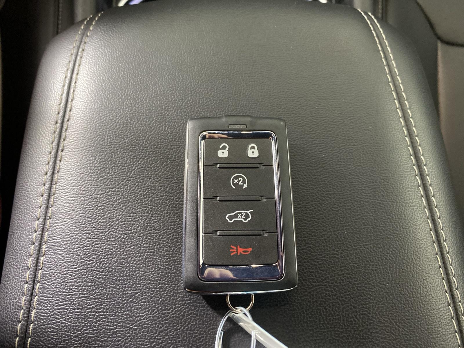 Used 2026 Steel Blue Jeep Limited image 31
