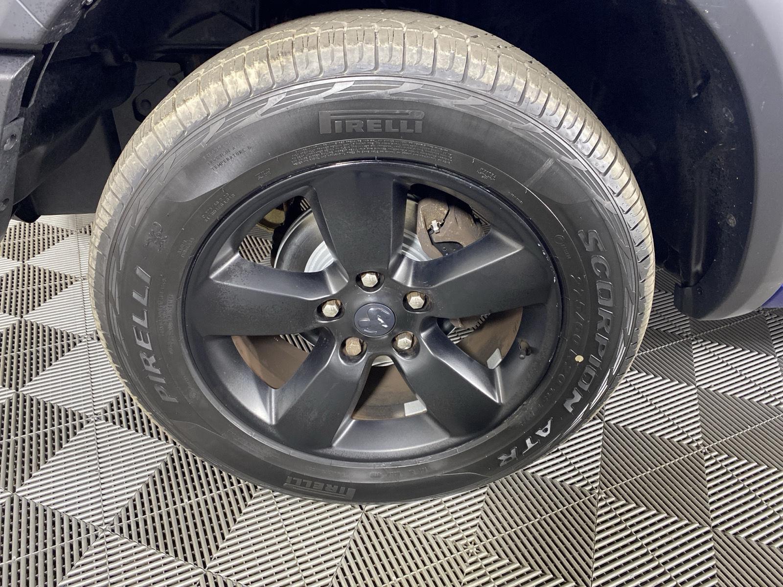 Used 2019 Blue Streak Pearlcoat Ram Warlock image 13