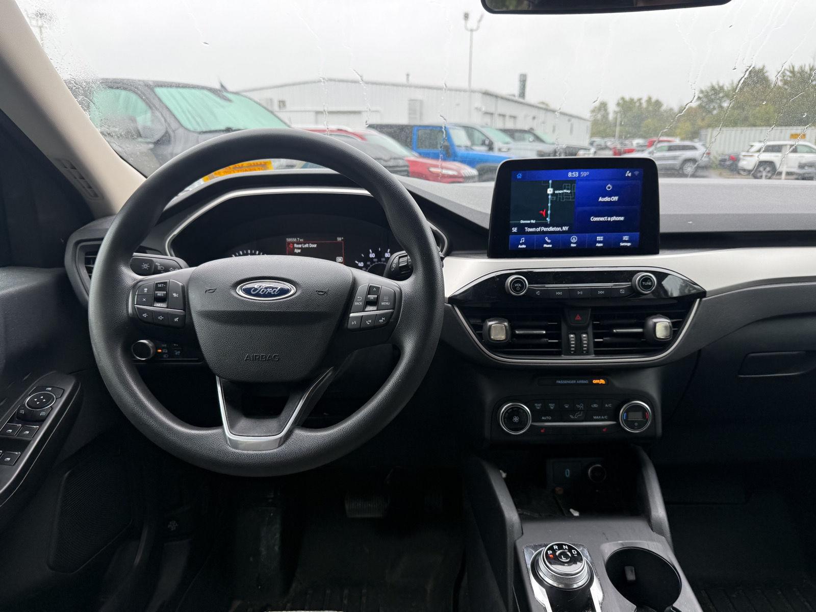 Used 2020 Magnetic Ford SE image 13