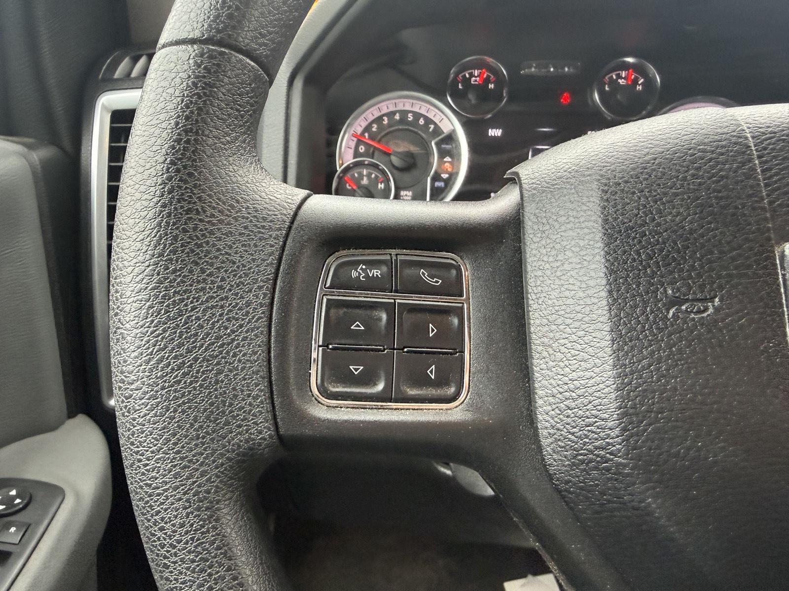 Used 2020 Granite Crystal Metallic Clearcoat Ram Warlock image 14