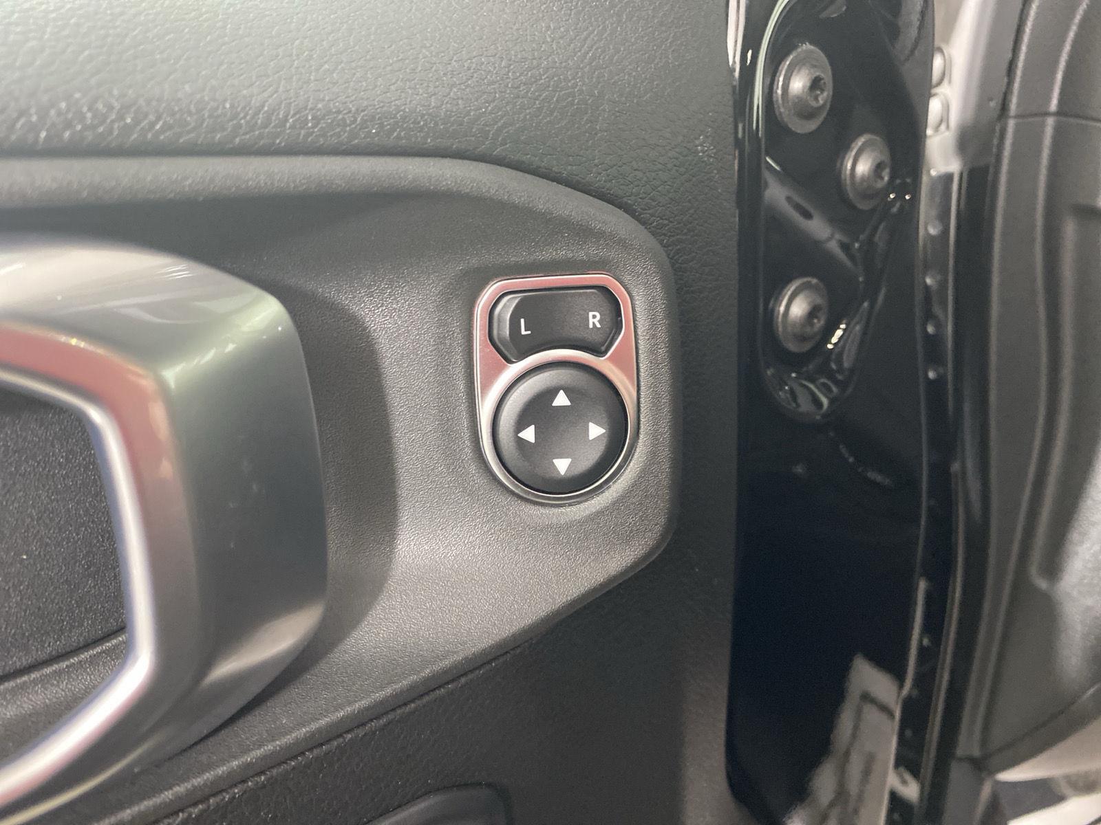 Certified Used 2023 Black Clearcoat Jeep Willys image 17