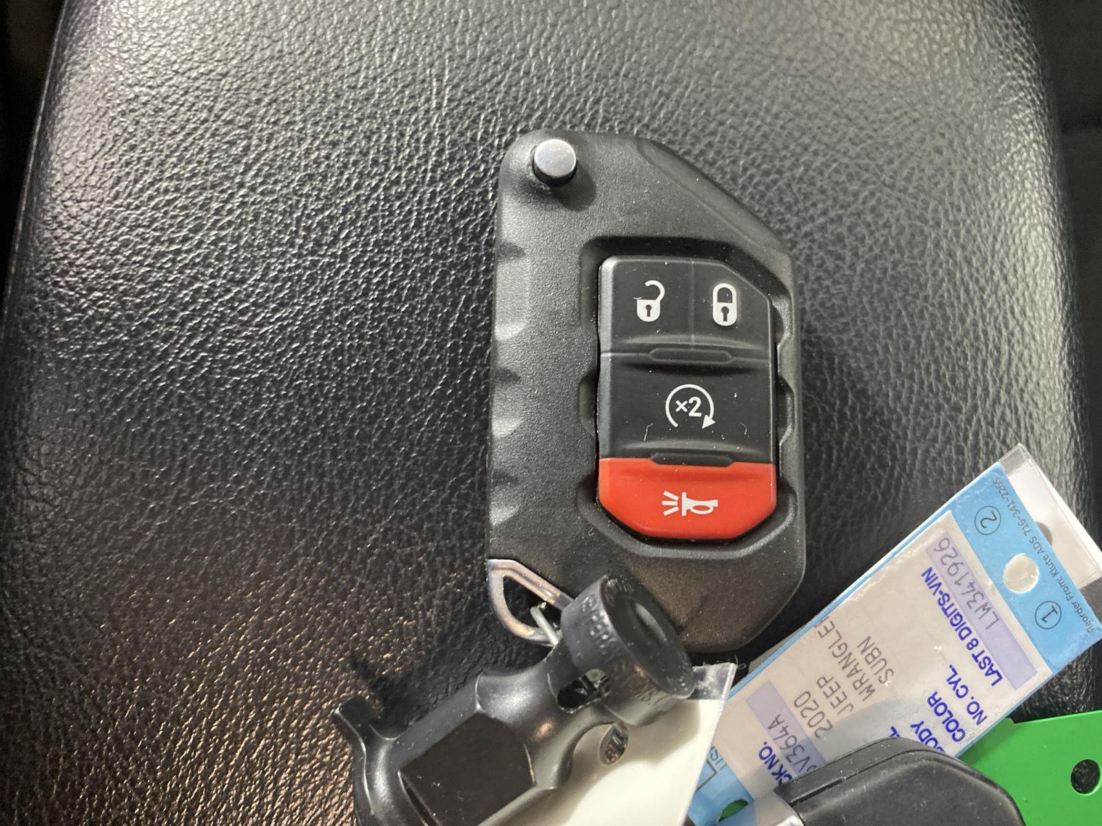 Used 2020 Sting-Gray Clearcoat Jeep Sport S image 25