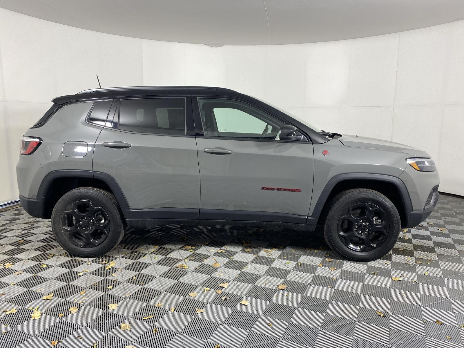 Certified Used 2023 Sting-Gray Clearcoat Jeep Trailhawk image 3