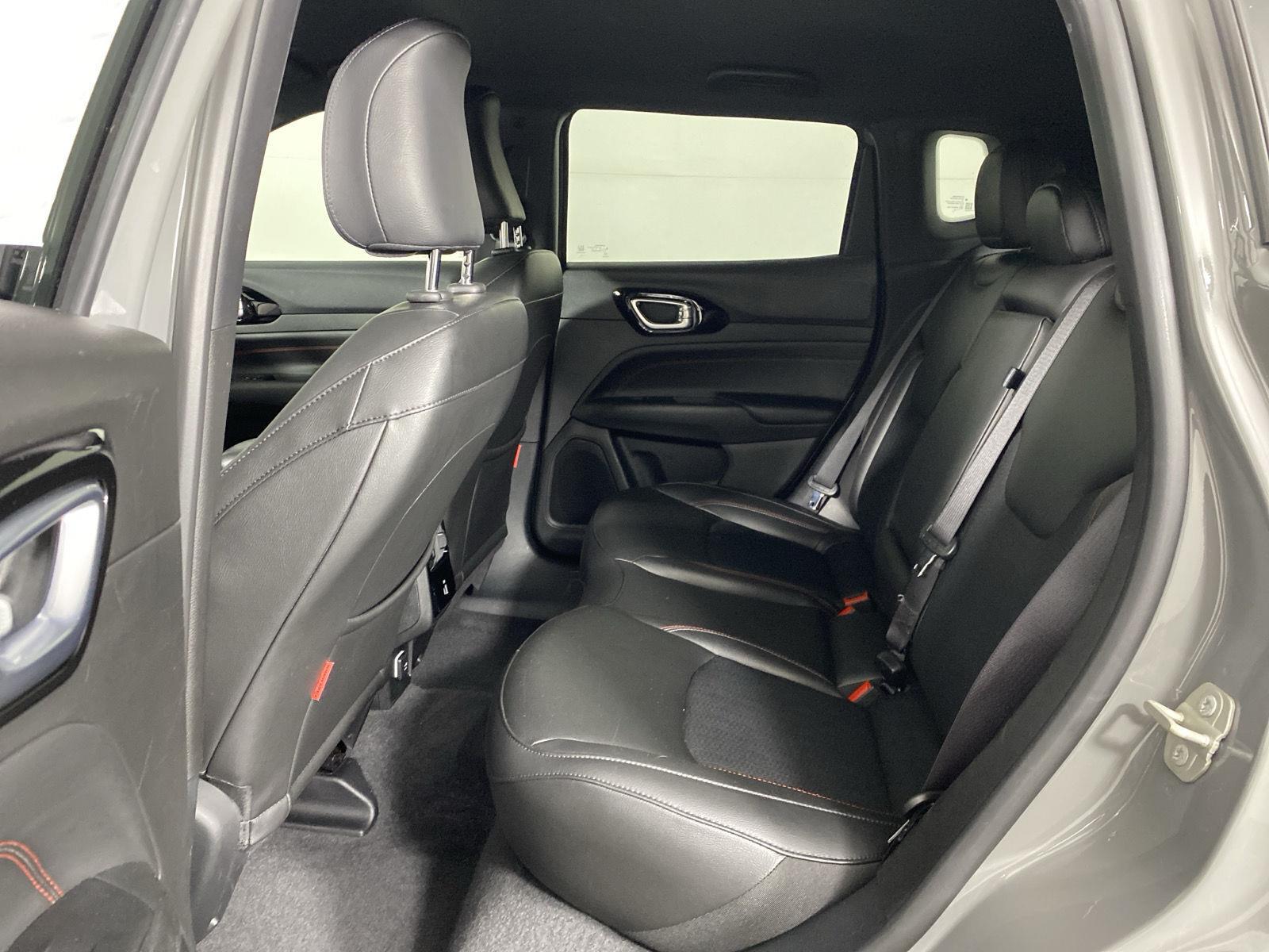 Certified Used 2023 Sting-Gray Clearcoat Jeep Trailhawk image 9