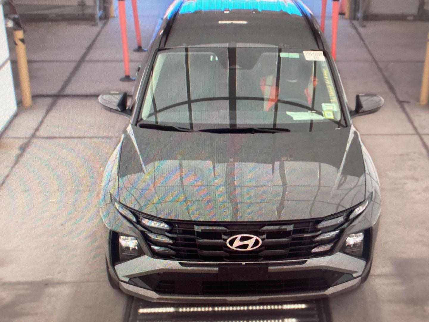 Used 2026 Hampton Gray Hyundai SEL image 3