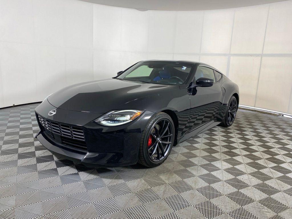 New 2024 Black Diamond Pearl Nissan Performance image 11
