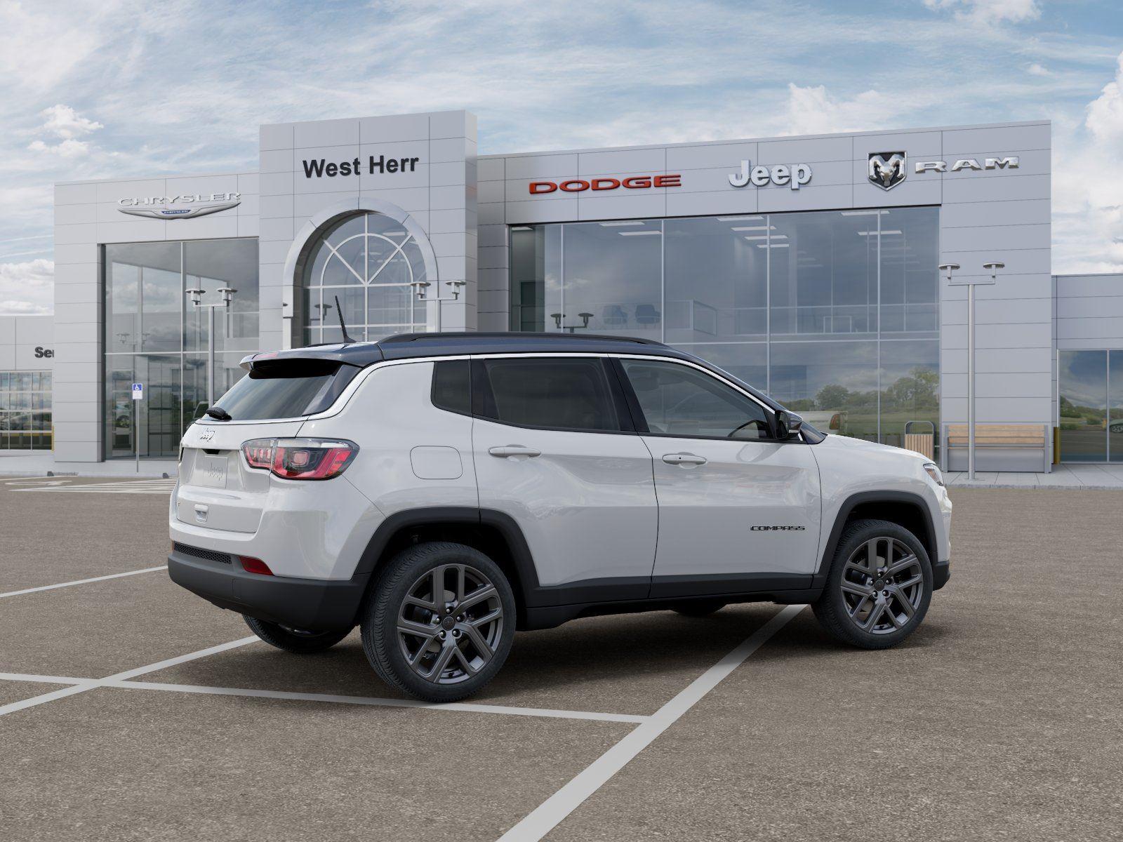 New 2026 Bright White Clear-Coat Exterior Paint Jeep Limited image 4