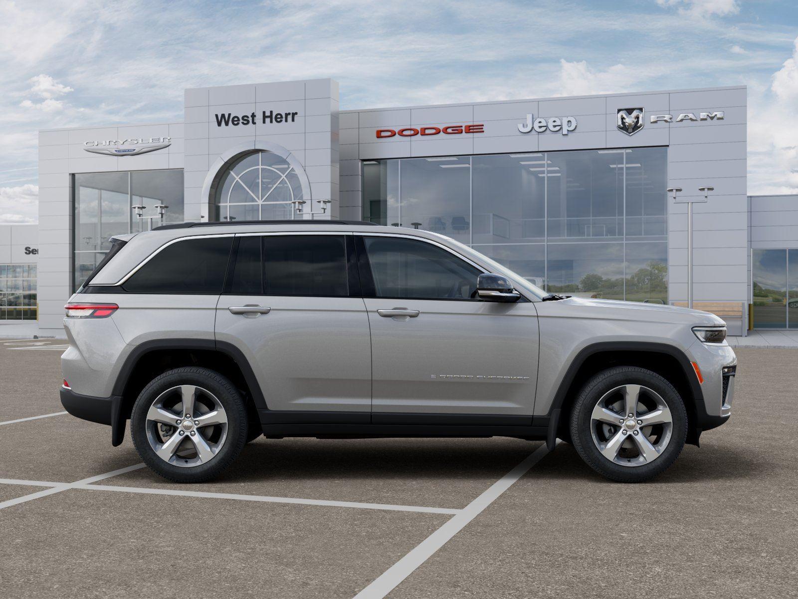 New 2026 Silver Zynith Exterior Paint Jeep Limited image 21