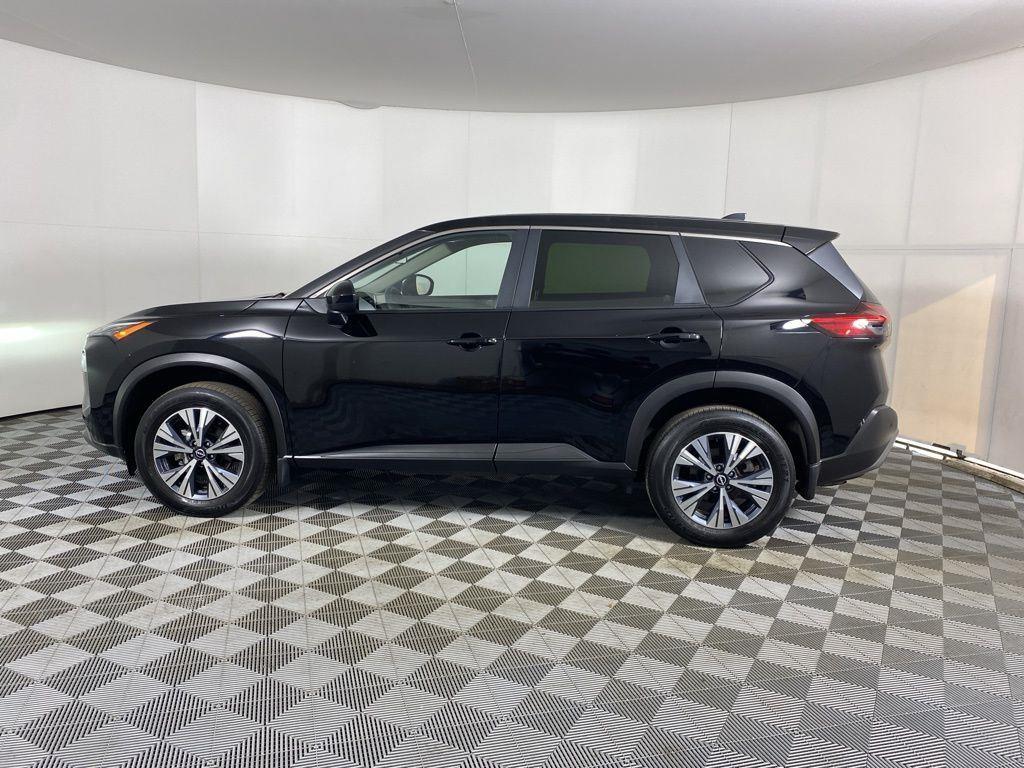 Used 2023 Super Black Nissan SV image 7