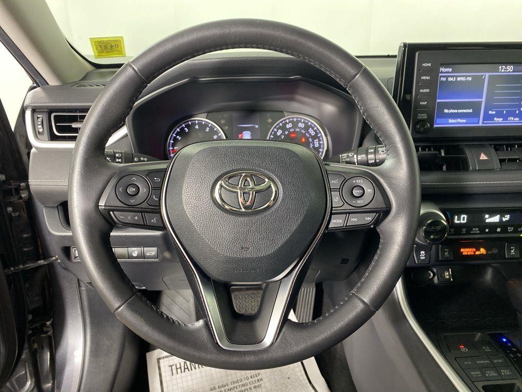Used 2019 Magnetic Gray Metallic Toyota XLE image 18