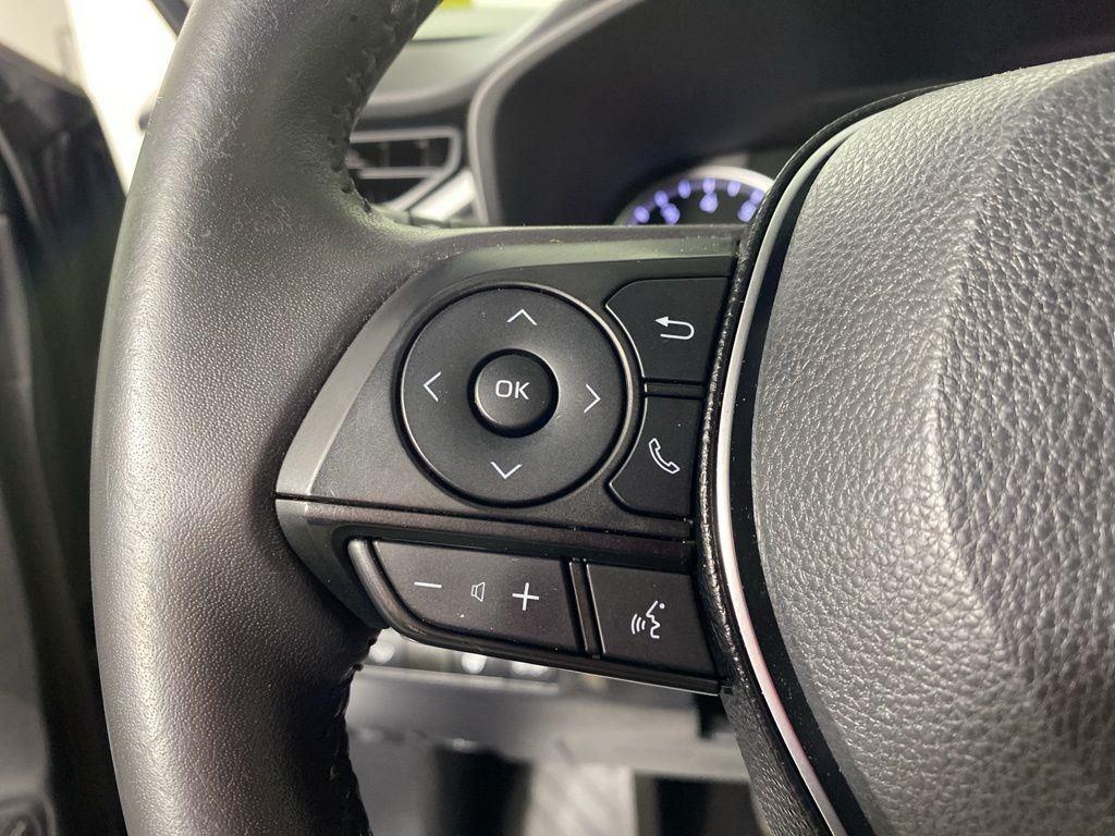 Used 2019 Magnetic Gray Metallic Toyota XLE image 19