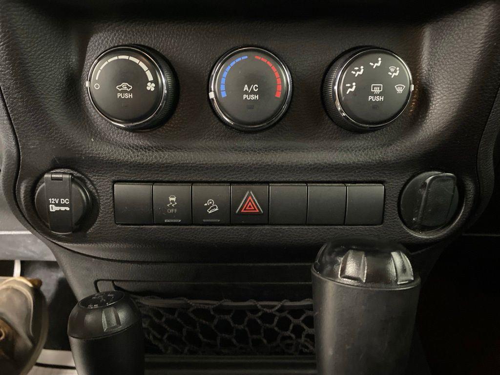 Used 2016 Billet Silver Metallic Clearco Jeep Unlimited Sport image 19
