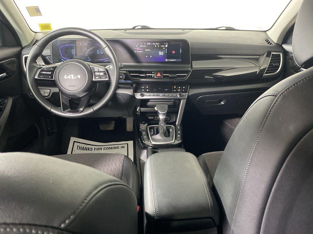 Used 2026 Clear White Kia S image 13
