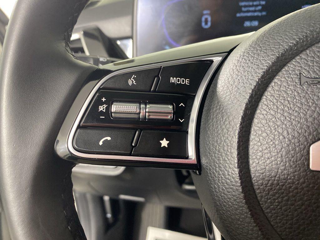 Used 2026 Clear White Kia S image 20