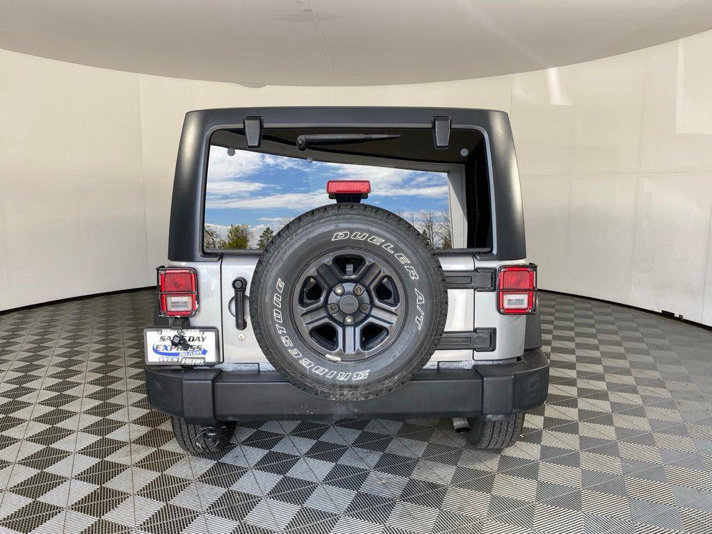 Used 2016 Billet Silver Metallic Clearco Jeep Unlimited Sport image 9