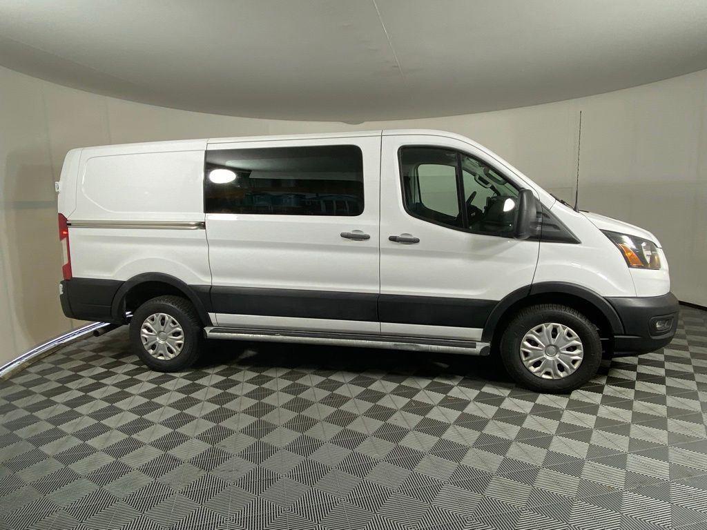 Used 2024 Oxford White Ford Base image 5