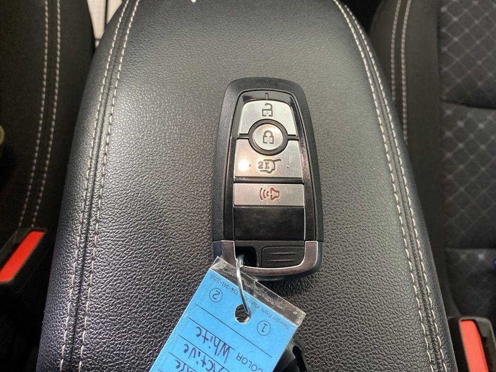 Used 2025 Silver Metallic Ford Active image 11