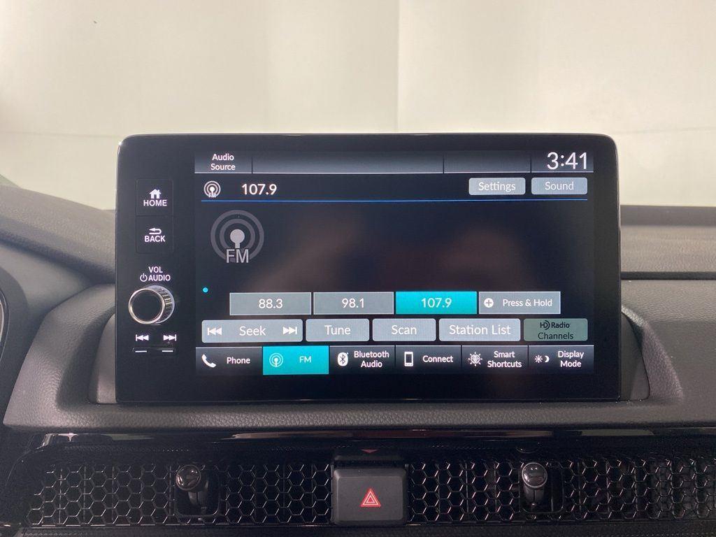 Used 2024 Canyon River Blue Metallic Honda EX-L image 5
