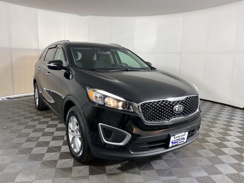 Used 2018 Ebony Black Kia LX image 10