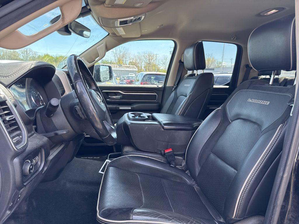 Used 2019 Diamond Black Ram Laramie image 7