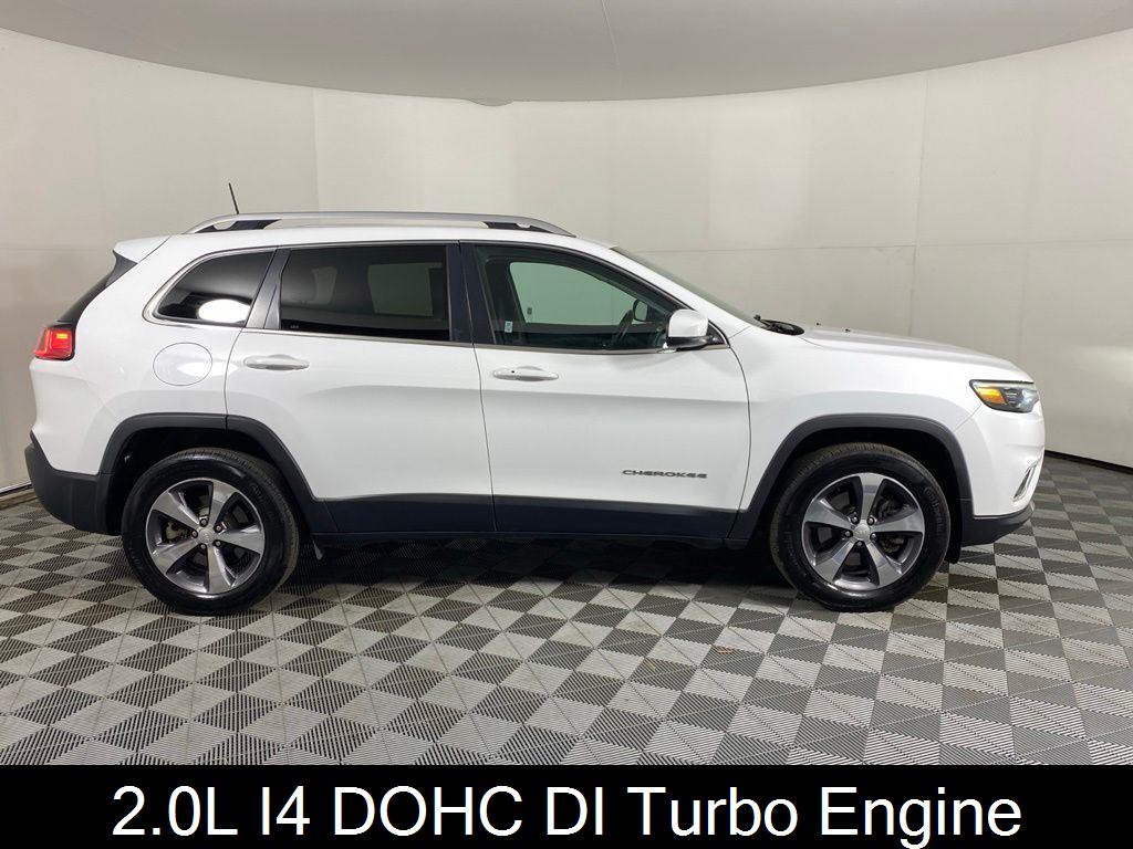 Used 2019 Bright White Clearcoat Jeep Limited image 5