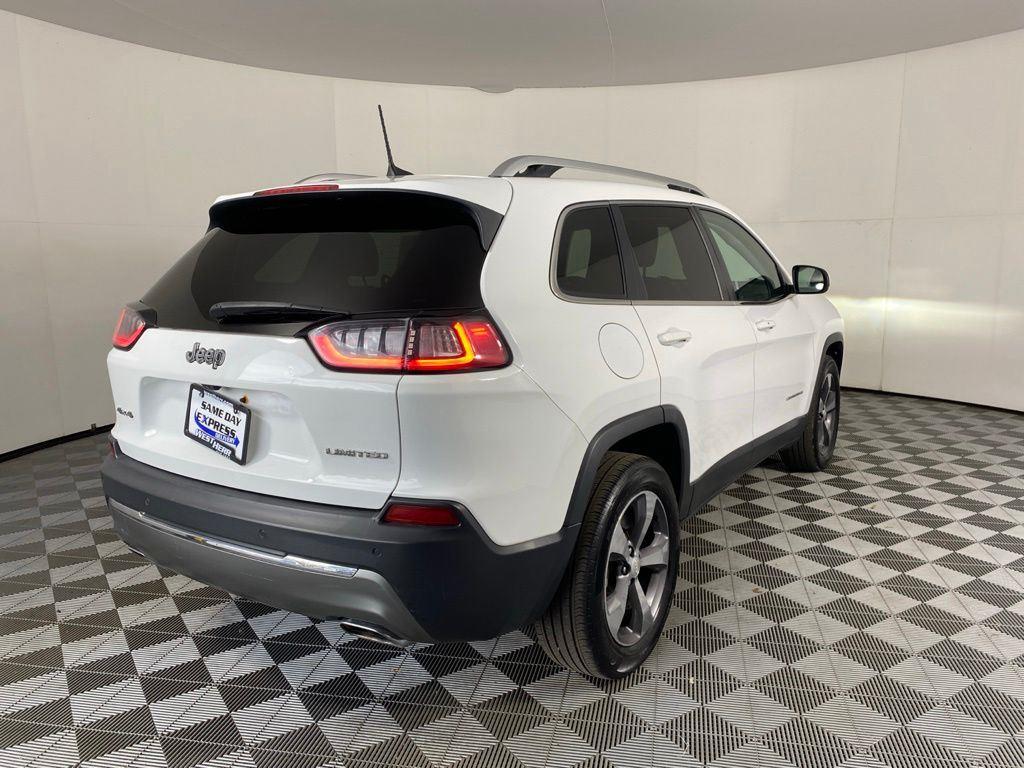 Used 2019 Bright White Clearcoat Jeep Limited image 6