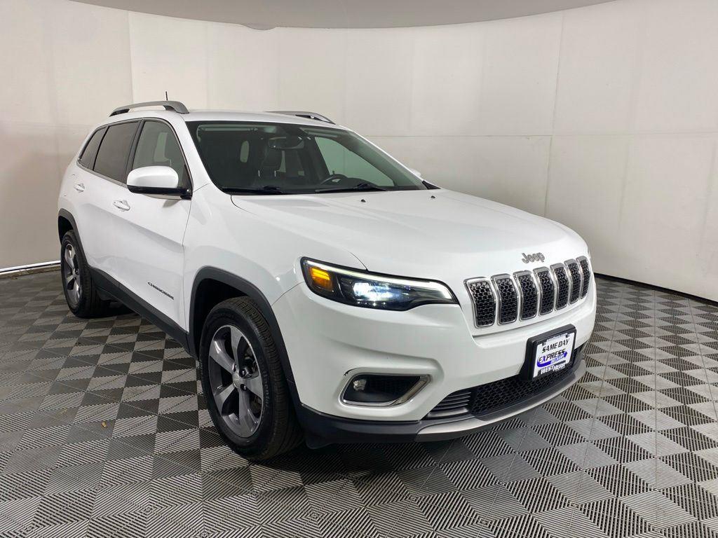 Used 2019 Bright White Clearcoat Jeep Limited image 16