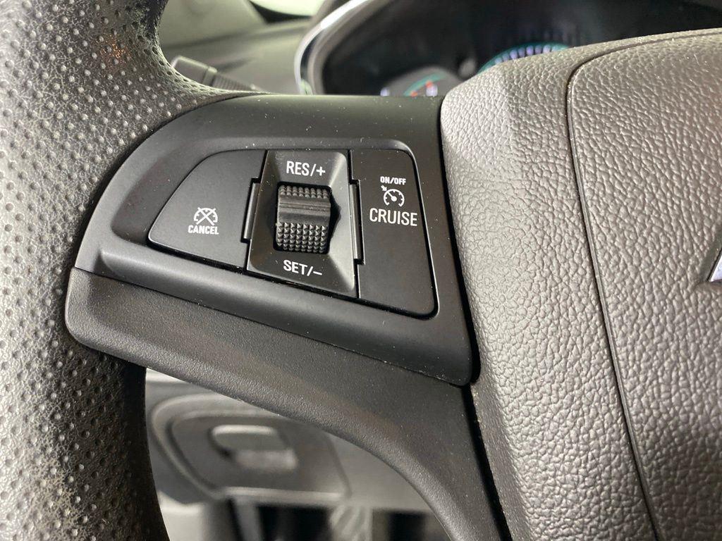 Used 2020 Pacific Blue Metallic Chevrolet LT image 16