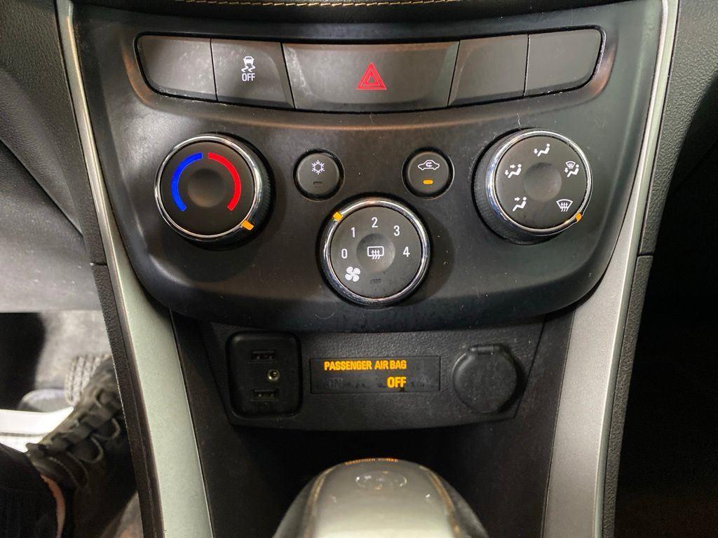 Used 2020 Pacific Blue Metallic Chevrolet LT image 20