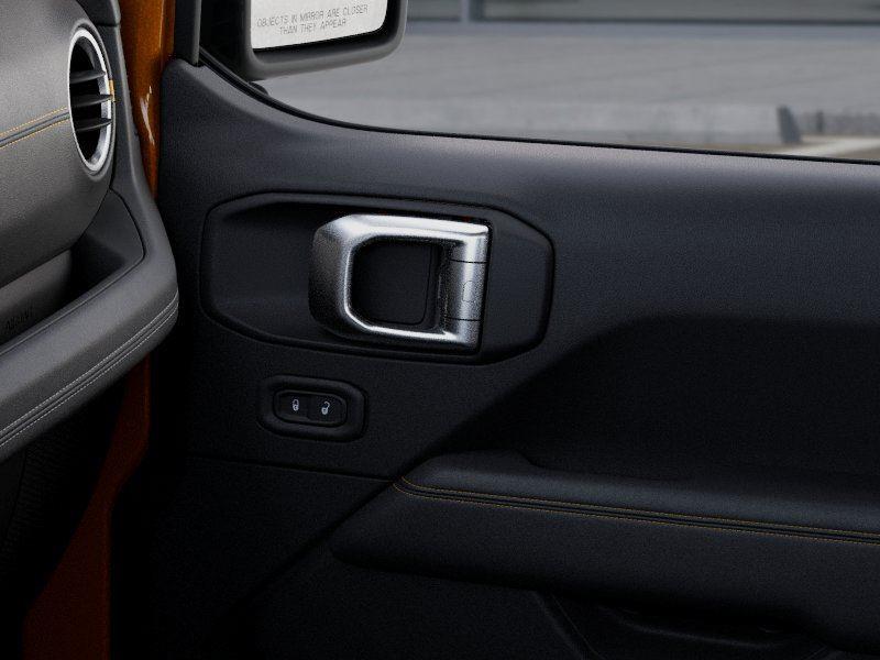 New 2026 Goldilocks Exterior Paint Jeep Sahara image 25