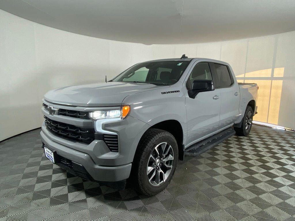 Used 2024 Slate Gray Metallic Chevrolet RST image 13