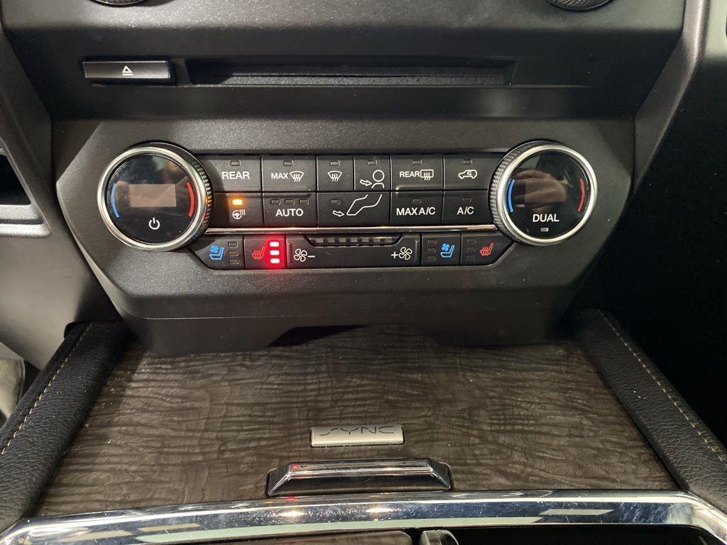 Used 2018 Magnetic Ford Limited image 29