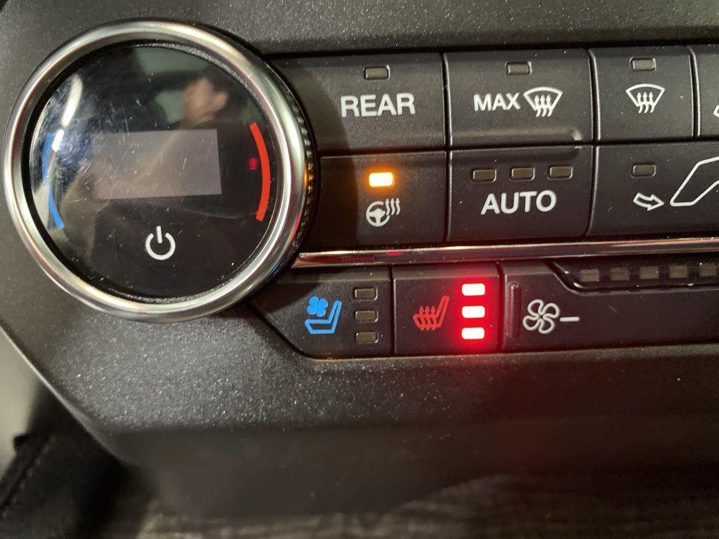 Used 2018 Magnetic Ford Limited image 7