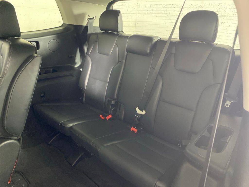 Used 2025 White Pearl Kia S image 11