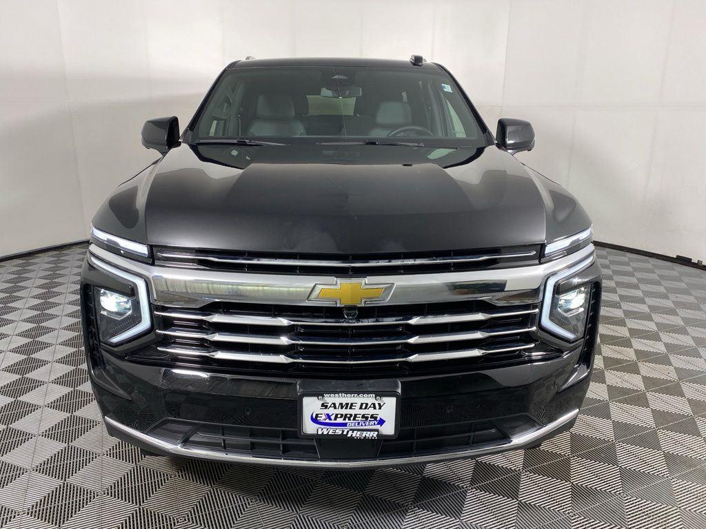 Used 2025 Black Chevrolet LT image 8