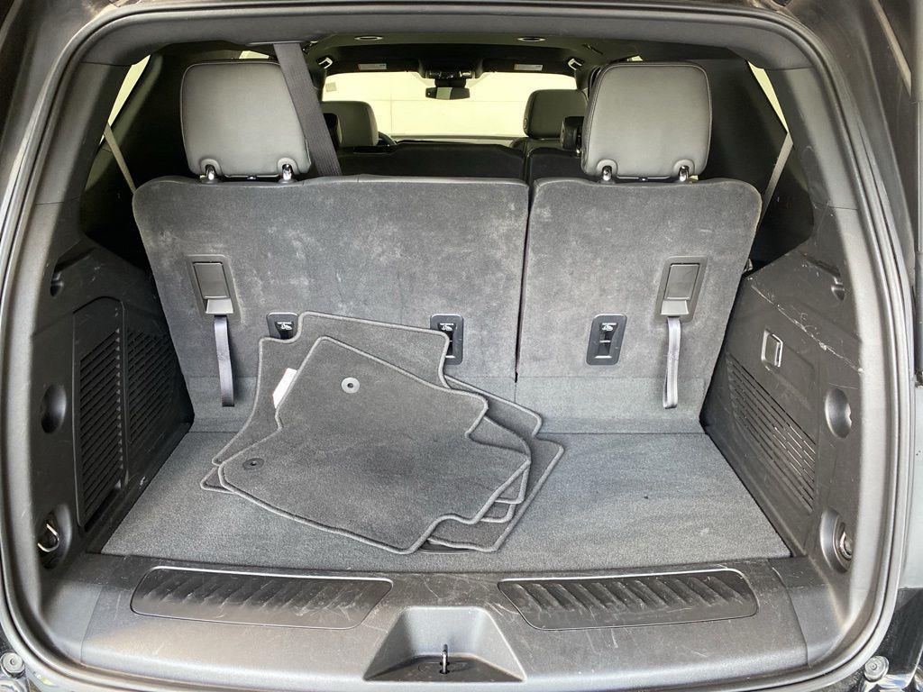 Used 2025 Black Chevrolet LT image 19