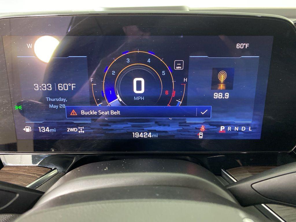 Used 2025 Black Chevrolet LT image 23
