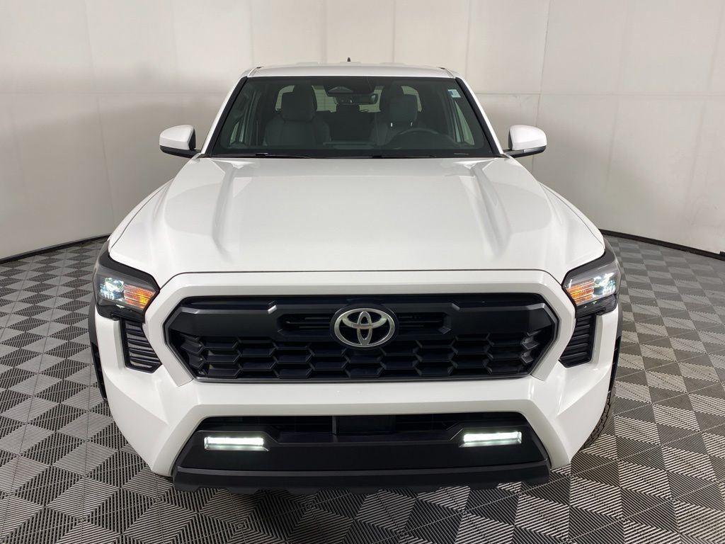 Used 2025 Ice Toyota TRD Off-Road image 7