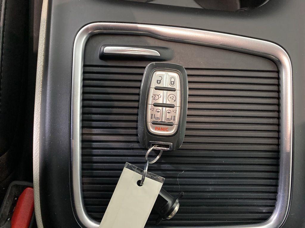 Used 2023 Bright White Clearcoat Chrysler Touring L image 8